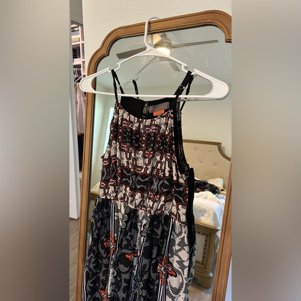 Dress - Picture 6 of 7